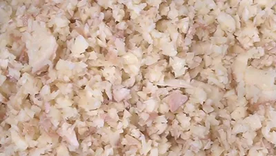 Chopping ginger